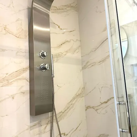 بيت ضيافة Domus Turno By Local Domus