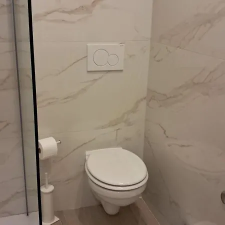 Domus Turno By Local Domus بيت ضيافة روما