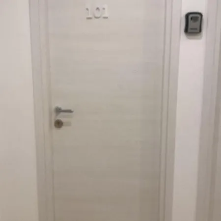 بيت ضيافة Domus Turno By Local Domus روما