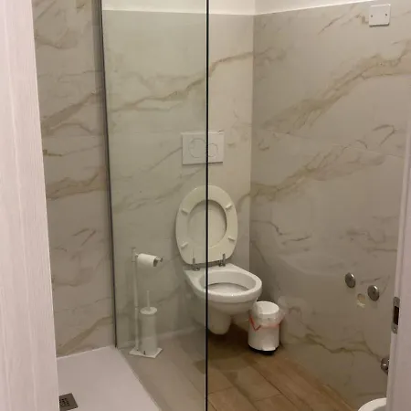 Domus Turno By Local Domus بيت ضيافة روما