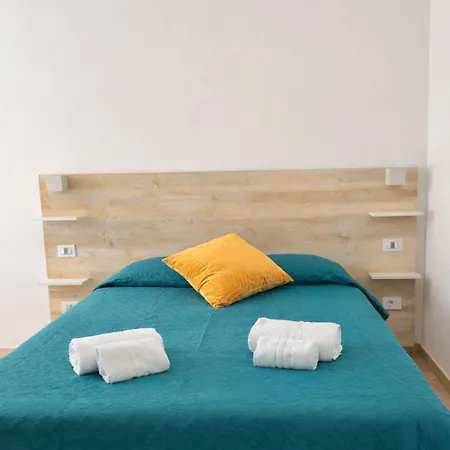 Guest house Domus Turno By Local Domus 4*