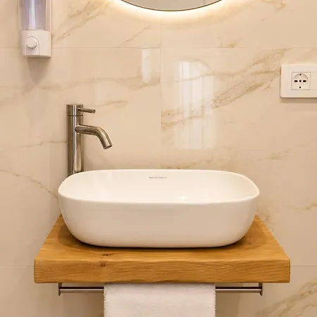 Domus Turno By Local Domus Roma